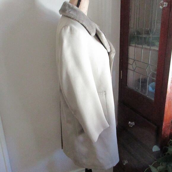 Vintage London Fog 60s Olive Green Faux Fur Lined Peacoat 36 Short Old Hollywood - Picture 5 of 17